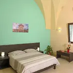 Lu Panaru *